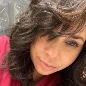 Meet your Posher, Cesiah